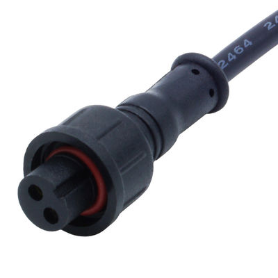 PA66 Sekrup Jenis Waterproof Konektor M12 Kepala siku untuk Daya Listrik IP68