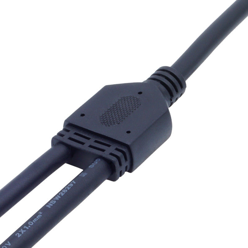 Konektor tipe Y tipe hitam IP67 Waterproof 8A Current Rating untuk aplikasi 250V